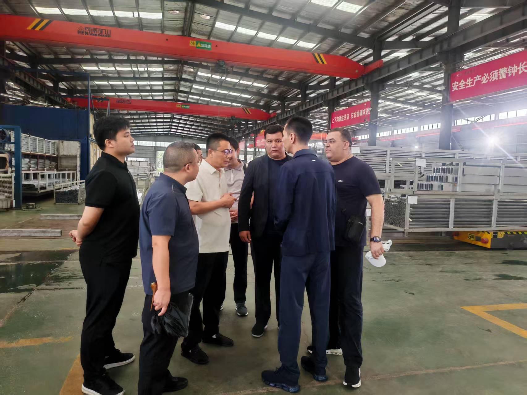 Overseas Clients Visiting The Plant photo 3